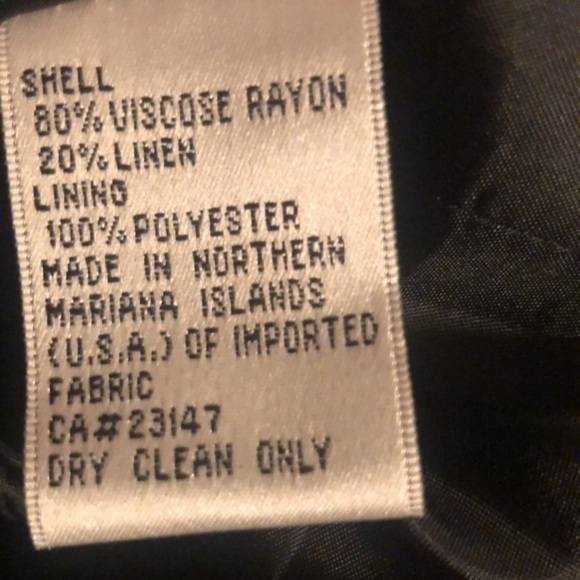 Talbots size 2 petite double breasted black blazer with gold buttons‎ - Picture 7 of 7